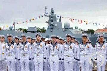 С Днём Военно-Морского Флота, братья-моряки!