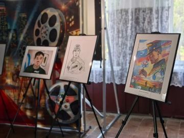 Рисунок Наконечной Снежаны участницы клубных формирований МБУК "Центр культуры и досуга" Голопристанского муниципального округа на выставке «Герои Херсонщины»!