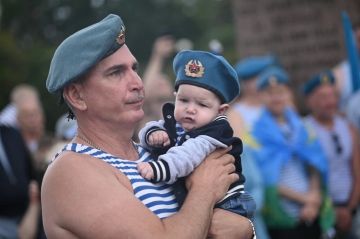Губернатор Сальдо: Бойцы ВДВ храбро сражаются на Херсонском направлении