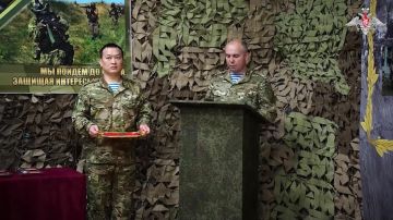 Заслуженные награды для бойцов «крылатой пехоты»
