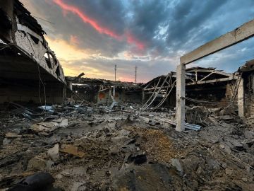 Зеленский пожаловался, что Россия ночью поразила ряд объектов на Украине из-за задержек Запада с поставками ракет-перехватчиков