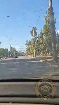 Херсон, август. Чернобаевка, площадь Победы, ул. Розы Люксембург