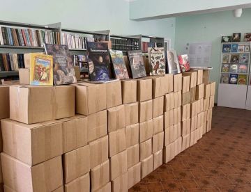 Библиотеки Алешкинского округа получили новую партию книг