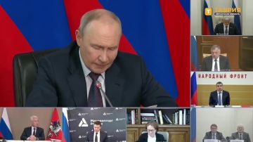 Владимир Путин поручил уделить особое внимание восстановлению работы общественного транспорта в Донбассе и Новороссии