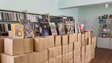 В библиотеки Алешкинского округа поступила русская и зарубежная классика