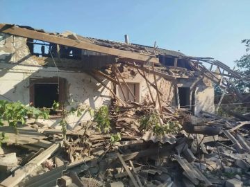 За неделю один мирный житель погиб, еще восемь пострадали от атак ВСУ на Алешкинский округ, сообщил Руслан Хоменко