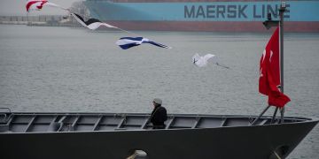 На сайте Responsible Statecraft опубликована статья директора по вопросам большой стратегии в Институте Куинси Джорджа Биба: «Блокировка Россией портов Одессы может стать мрачным поворотным моментом в войне»