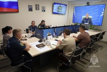 Сотрудники ГУ МЧС России по Херсонской области приняли участие в заседании Правительственной комиссии по предупреждению и ликвидации ЧС и ОПБ