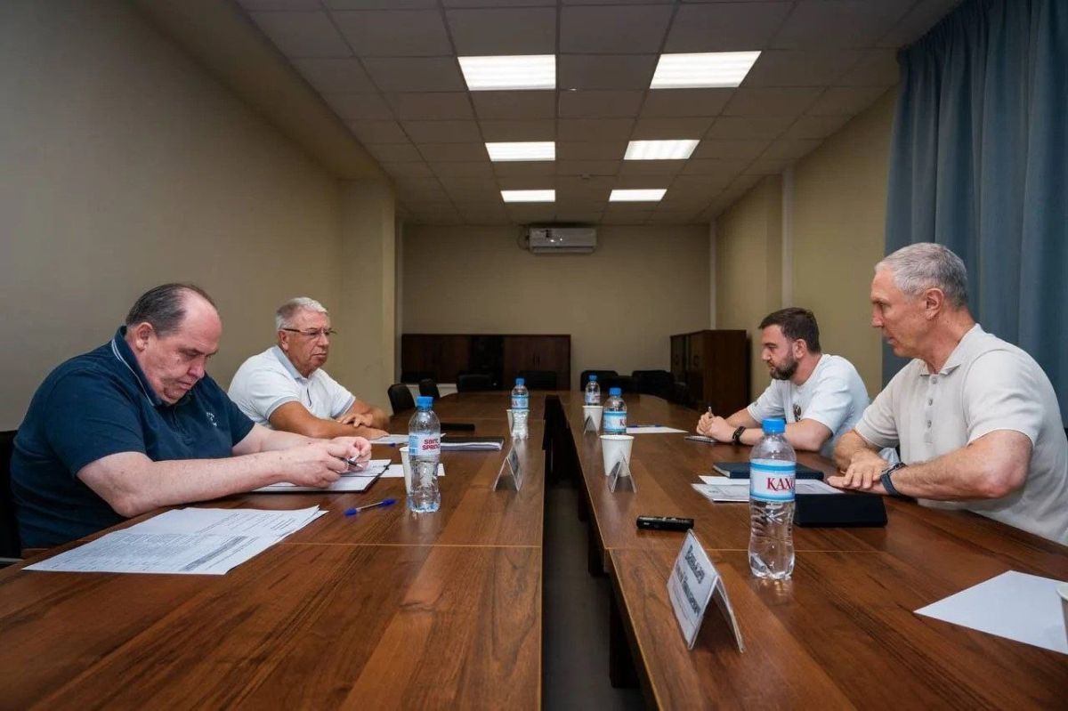 Сальдо потребовал от властей округов реагировать на проблемы до жалоб жителей
