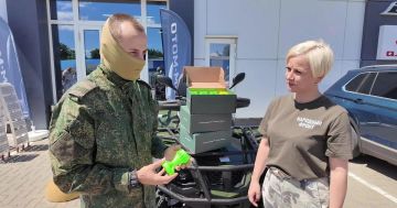 Тысячи деталей для дронов и талисманы от детей передали бойцам на херсонском направлении