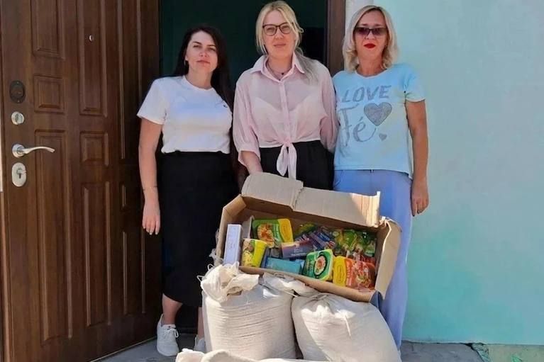 Кубань направила гуманитарную помощь в Нижнесерогозский округ