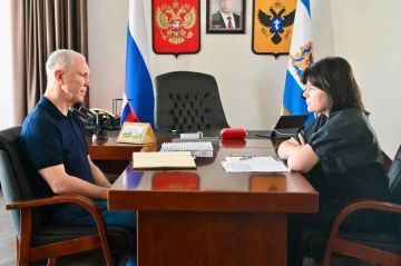 Аграрии Херсонской области убрали 1,7 млн тонн зерновых и зернобобовых культур, сообщил Владимир Сальдо