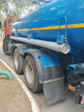 Новотроицкое | 26 августа. 26 августа в пгт Новотроицкое, Чаплинского района , организовали подвоз питьевой воды населению