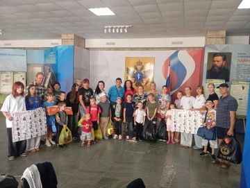 Владимир Сальдо: Помогаем семьям собрать детей в школу
