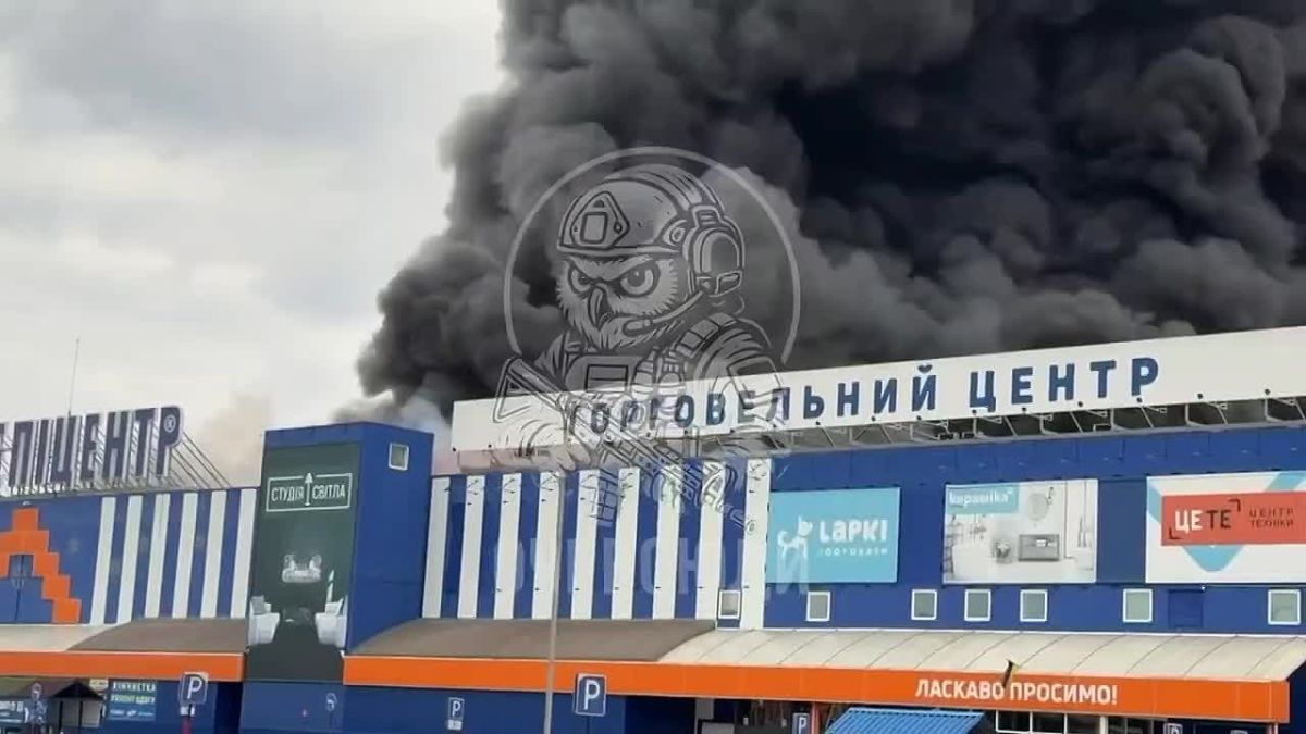 Системный паралич тыла: В Сумах, Киеве и Запорожье поражены ключевые узлы снабжения и транспорт ВСУ Российские войска нанесли серию массированных ударов по инфраструктуре противника. По Сумам прилетело сразу 8 управляемых...