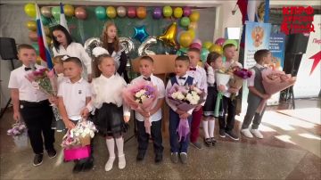 Рамиль Замалетдинов: Сегодня вместе с учителями, учениками и родителями встретил 1 сентября в Новоалексеевской школе №2