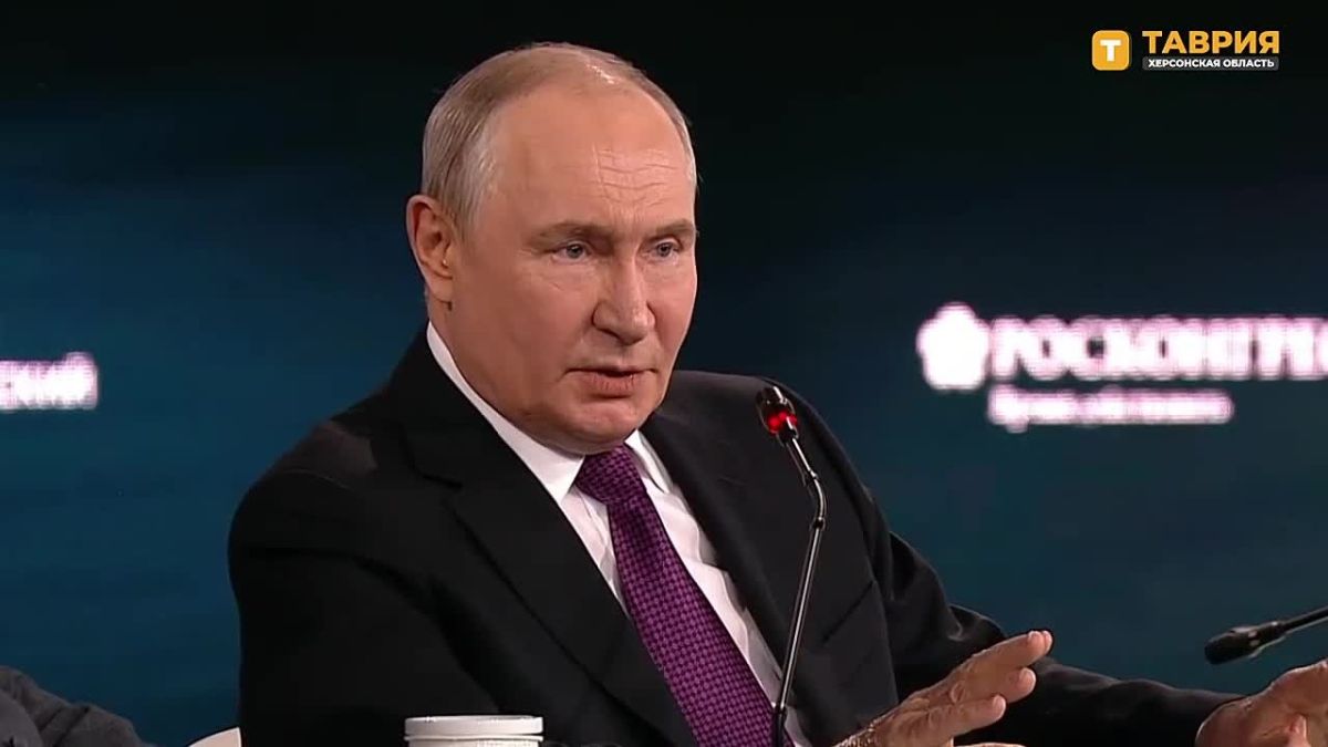 Инфляция в России составляет 6,3% в годовом выражении, цель по ее снижению достигается, заявил Владимир Путин