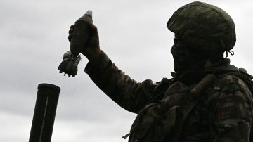 Российские дроны уничтожили в Херсоне украинского робота-минера