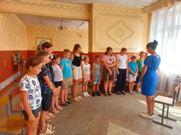 В память о жертвах терроризма: встреча с молодёжью в Плавском