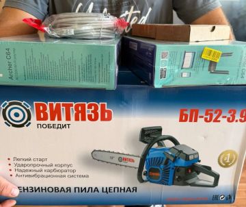 Валерия Петрусевич: Ещё немного гуманитарной помощи передаем ребятам с одним из бойцов, который был в отпуске в Крыму