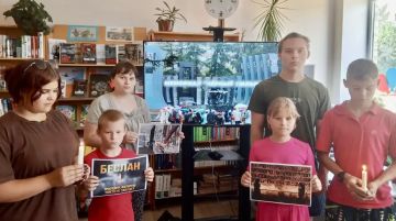 В Привольской библиотеке почтили память жертв трагедии в Беслане