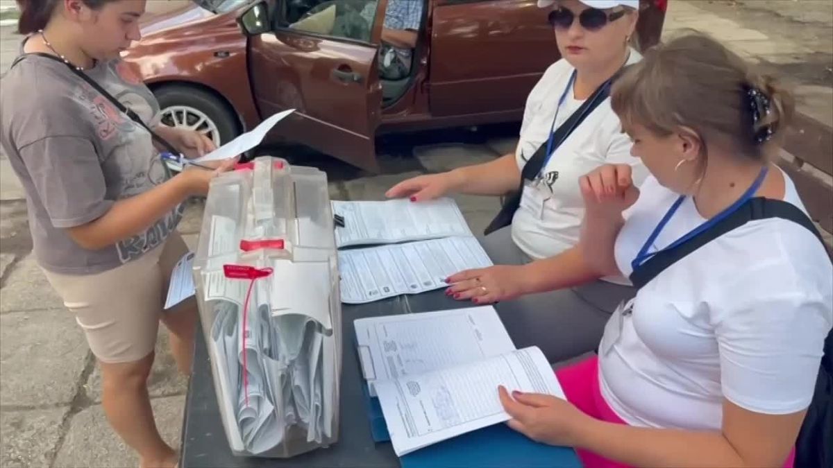 В поселке Рыково состоялось досрочное голосование на выборах депутатов Государственной Думы РФ