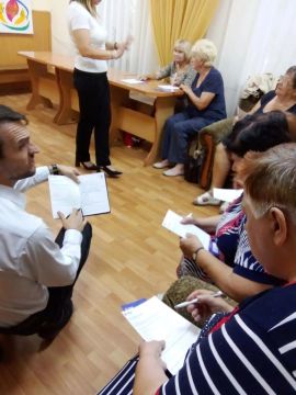 Финансовая безопасность — в приоритете: банк навестил подопечных Чаплинского центра соцобслуживания