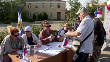 В Херсонской области идет второй день первого этапа досрочного голосования в семи округах