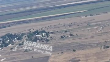Работа ВКС РФ по ПУ БпЛА 414 обр БпС ВСУ тремя ФАБ-500 в н.п. Урожайное Херсонской области