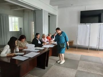 Жители Чаплинского округа участвуют в досрочном голосовании