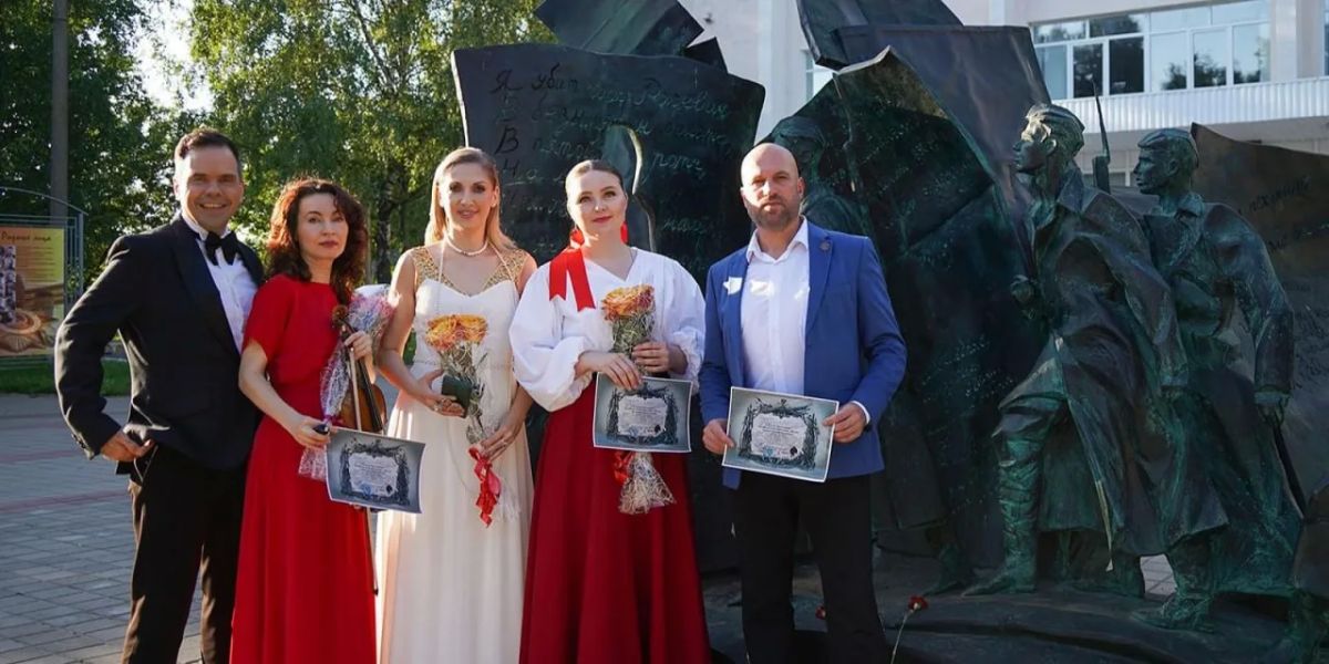 Культбригада Москонцерта за лето провела более 50 концертов для бойцов СВО, а также жителей новых и приграничных регионов России