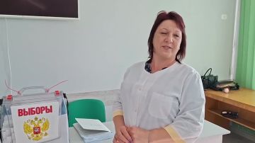 Медики делают свой выбор: "Мы работаем и голосуем, все у нас будет замечательно"