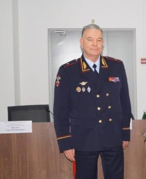 После того, что пишет "Суета", читать об аресте высокопоставленных жлобов в погонах во время войны просто тошно