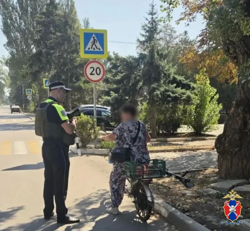 В Скадовском округе Херсонской области сотрудники Госавтоинспекции организовали профилактическое мероприятие для водителей СИМ