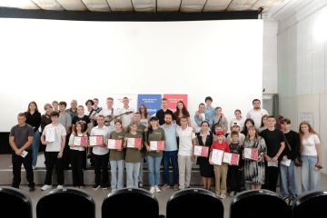 Владимир Сальдо: В Скадовске открылась выставка «Герои освобождённой Херсонщины»