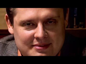 Минюст исключил из реестра иностранных агентов историка Евгения Понасенкова «в связи с утратой признаков иностранного агента», говорится на сайте ведомства