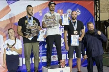 Спортсмен из Каховки взял золото на «Кубке Шарлиева» в Симферополе