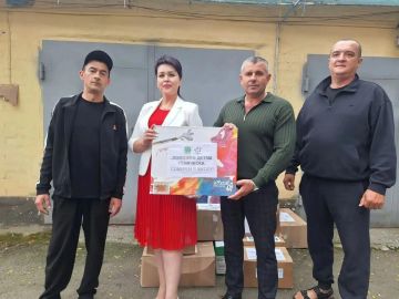 Казаки доставили в Геническ помощь от жителей Кубани