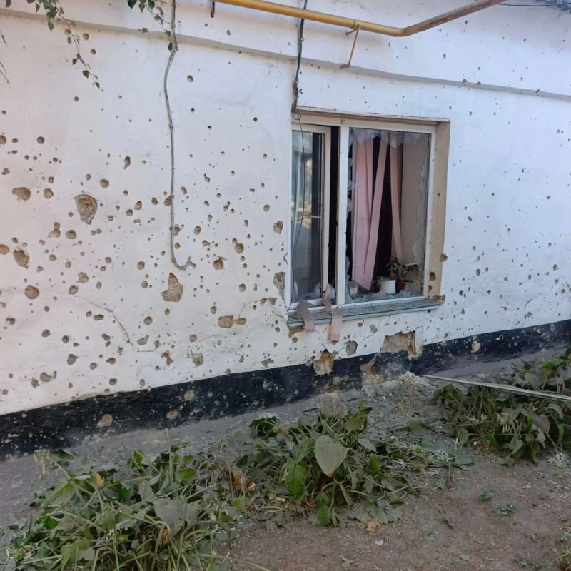 В Каховке ВСУ обстреляли здание водоканала