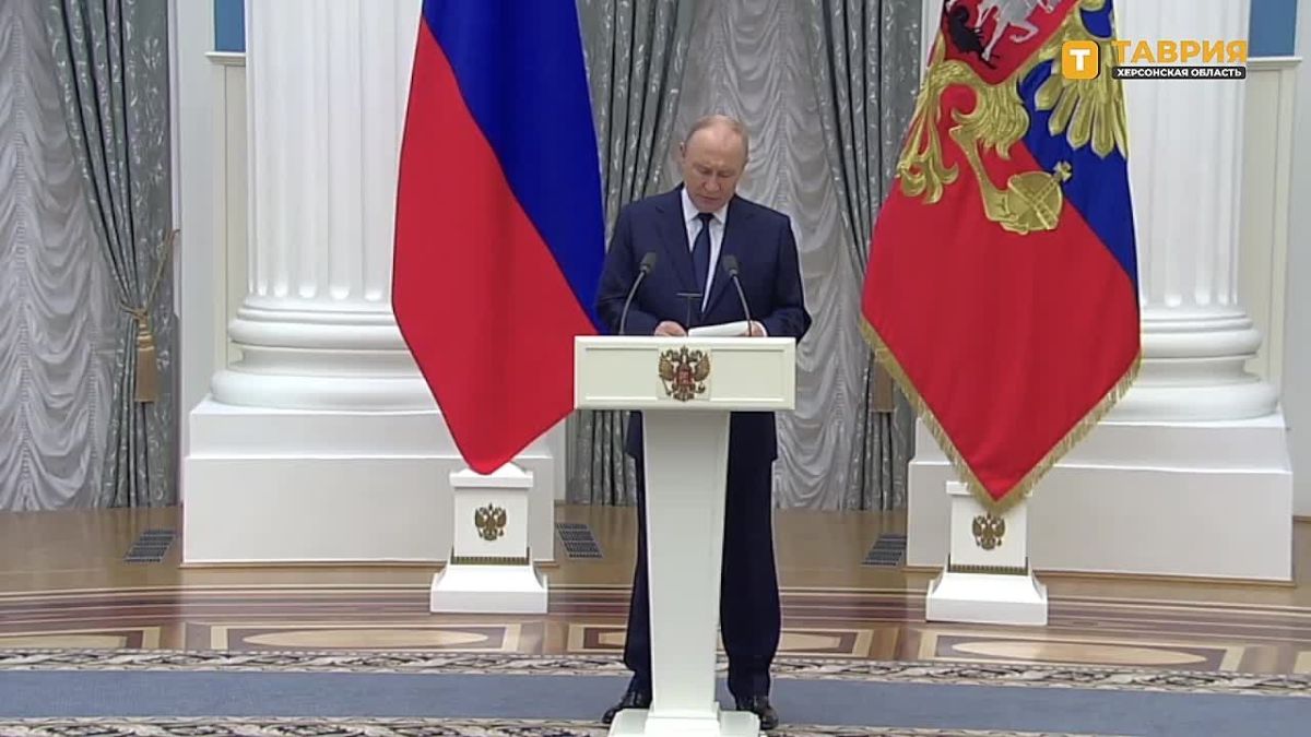 Россия уверенно занимает позиции в числе лидеров мирового рынка вооружений, заявил Владимир Путин