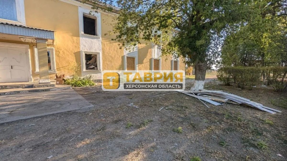 Боевики ВСУ дважды обстреляли жилой дом в Бехтерах Голопристанского округа