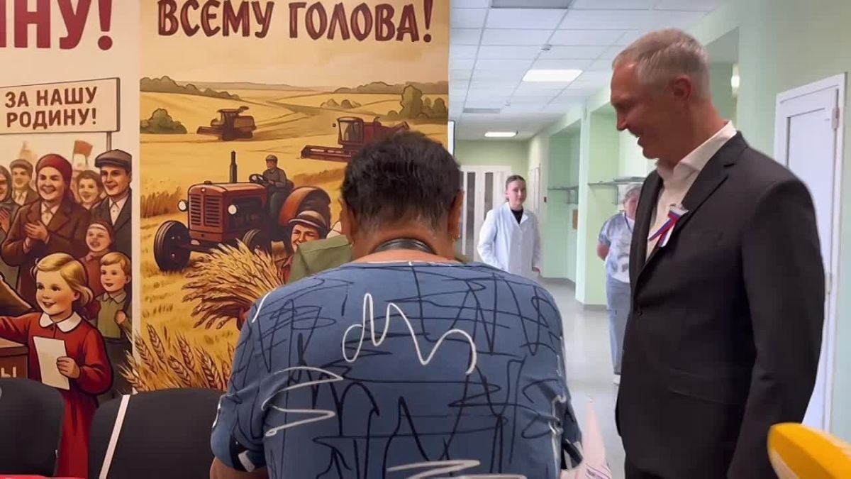 Губернатор Херсонской области посетил тематический участок в Новотроицком округе