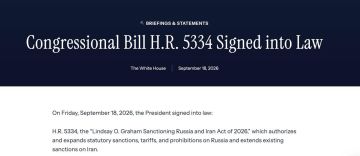 Трамп подписал закон о введении новых санкций против России, заявили в Белом доме