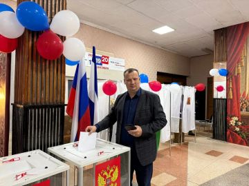 Исполнение гражданского долга: Министерство образования и науки региона приняло участие в голосовании на выборах