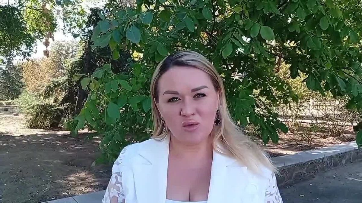 Заместитель главы Чаплинского муниципального округа Алёна Телкова проголосовала на выборах депутатов в Государственную Думу