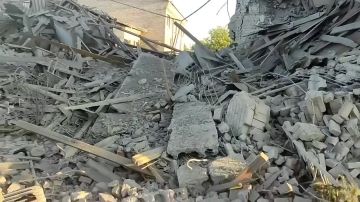 За период выборов повреждены или разрушены 74 здания избиркомов в 10 регионах России, сообщила глава ЦИК Элла Памфилова