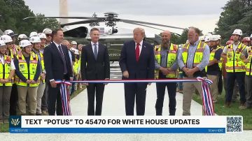 Трамп открыл вертолётную площадку у Белого дома, но микрофонов не завезли