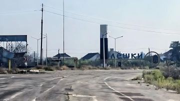 Сенатор: ВСУ проявляют высочайший цинизм, а жители Алешек - мужество и стойкость