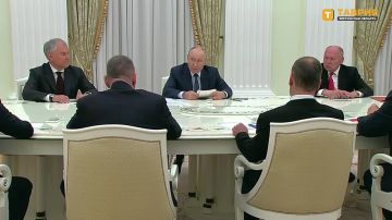 Избирательные комиссии Донбасса и Новороссии проявили смелость и мужество в период выборов в Госдуму — Владимир Путин