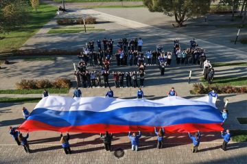 Патриотический флешмоб провели в подмосковном Реутове